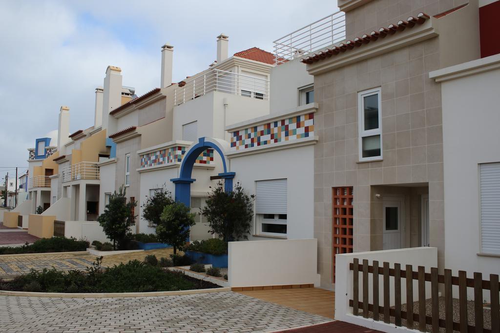 Apartments Baleal: Close To The Sea + Pool Eksteriør billede
